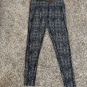 The North Face Black and Gray Heather Patterned Leggings Medium